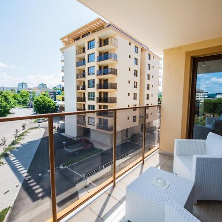 Luxury Martina Apartment Veliko Tărnovo Exterior foto