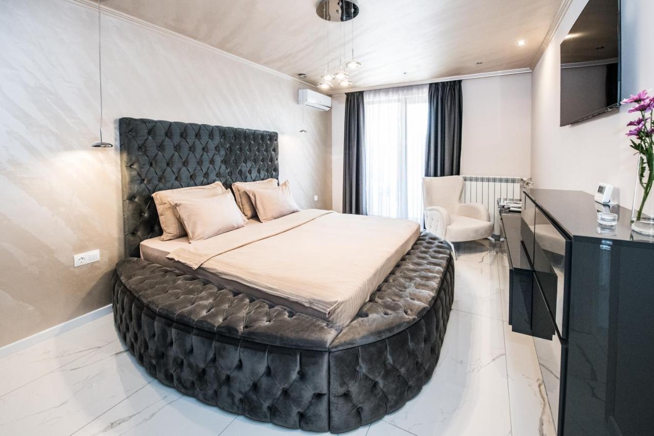 Luxury Martina Apartment Veliko Tărnovo Exterior foto