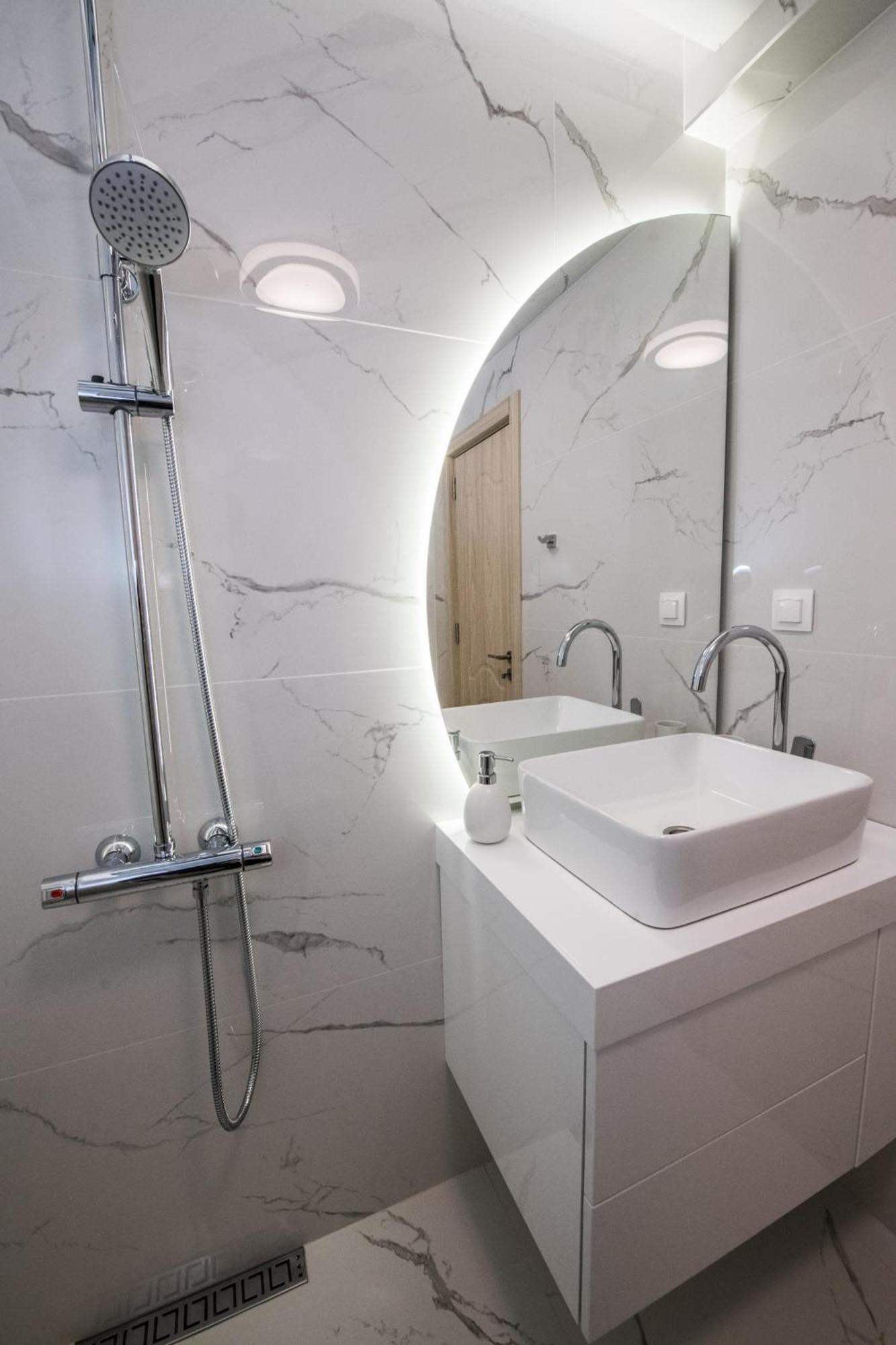Luxury Martina Apartment Veliko Tărnovo Exterior foto